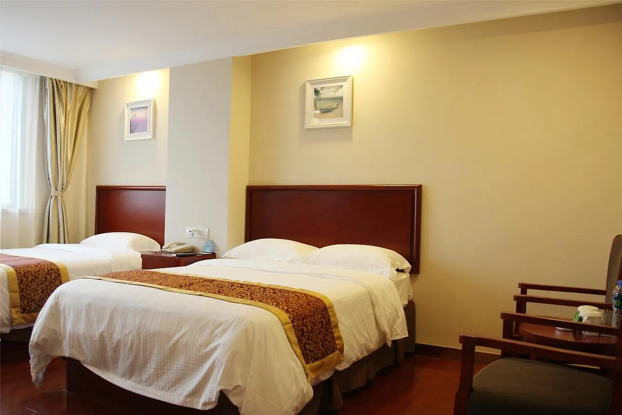 Greentree Alliance Guangdong Shenzhen Fuyong Subway Station Hotel China