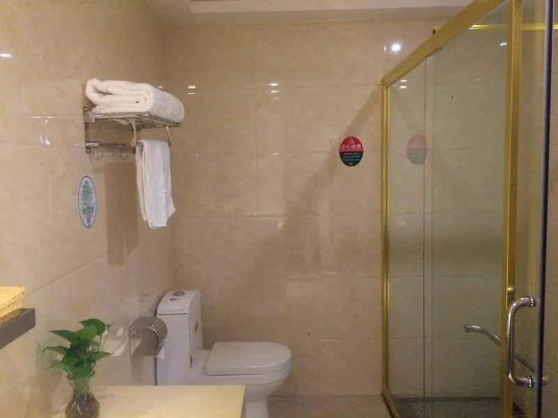 Greentree Alliance Guangdong Shenzhen Fuyong Subway Station Hotel 3*,  China