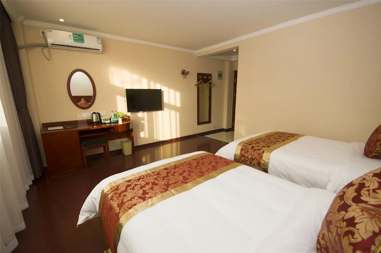 Greentree Alliance Guangdong Shenzhen Fuyong Subway Station Hotel China